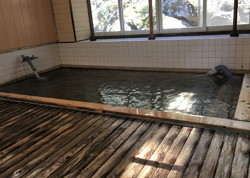 志張温泉志張温泉元湯