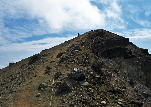 雌阿寒岳11